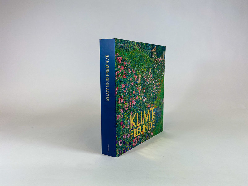 Hardcover book with illustrated cover and gold foil lettering Klimt und Freunde